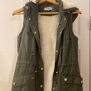 Charlotte Russe sherpa-lined “utility” vest
